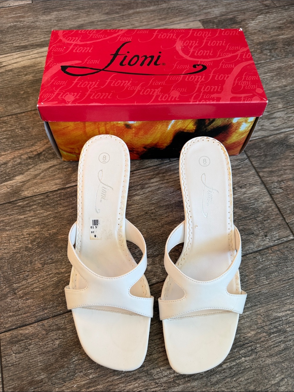 FIONI Cream Open-Toe Slide Mules